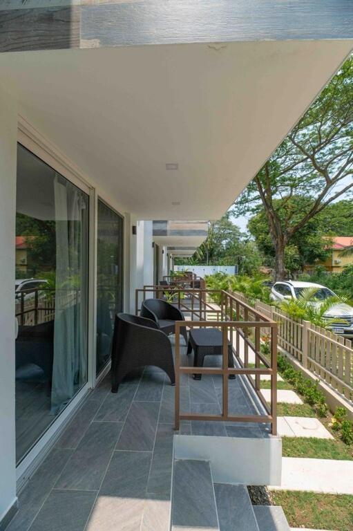 Cozy Beach Villa At The Shores 5 Minutes From The Beach West End Exterior photo